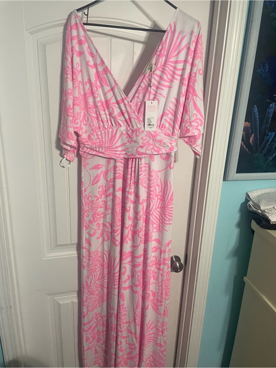 Lilly Pulitzer Dresses & Skirts - Lilly Pulitzer Pink Floral Print White Maxi Dress